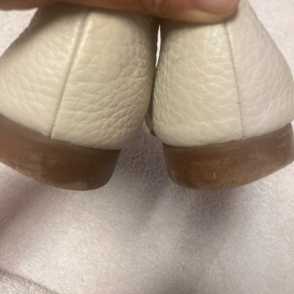 Balagan Ballerina Cream Flats Minimalist Design - Picture 9 of 9